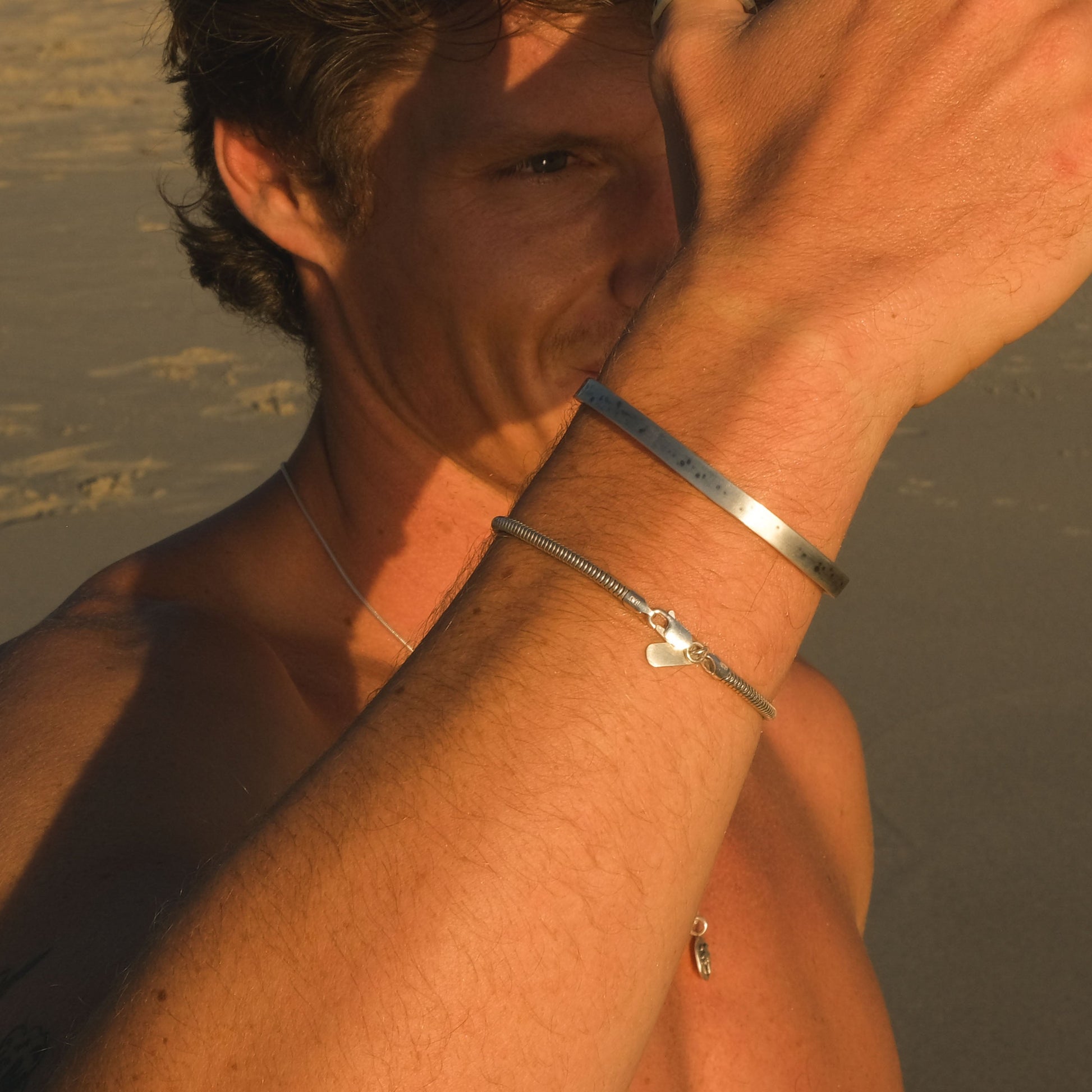 AEDAN Bangle Bracelet